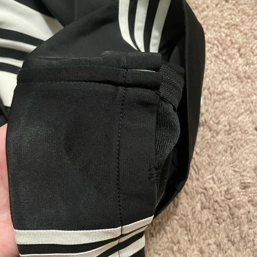 ADIDAS set x Danielle Cathari - Picture 9 of 10